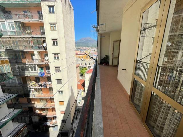 Appartamento in vendita a Torre Annunziata NA