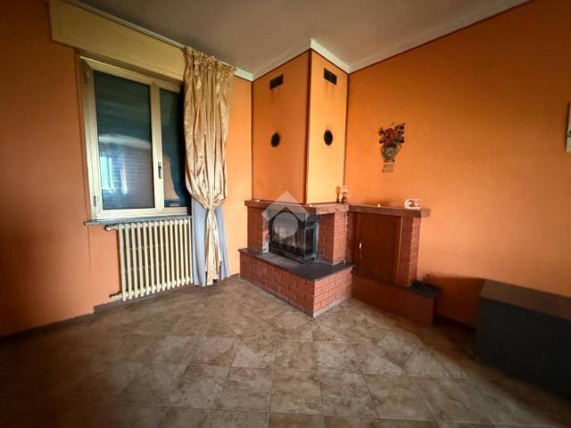 Appartamento in vendita a Torre Beretti e Castellaro PV