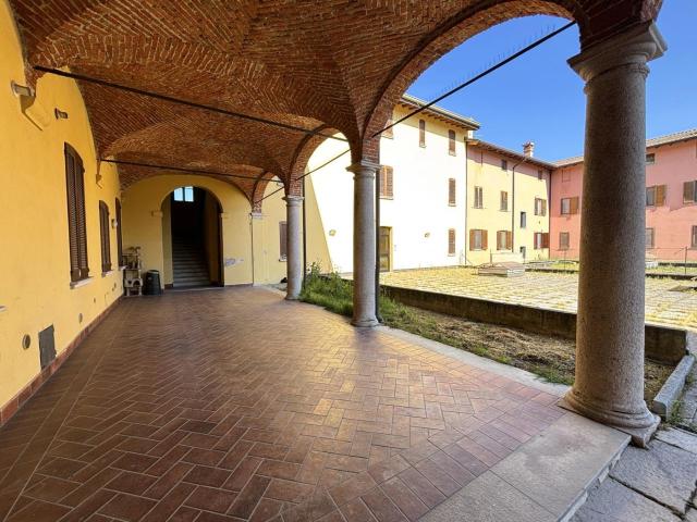 Appartamento in vendita a Torre D'Arese