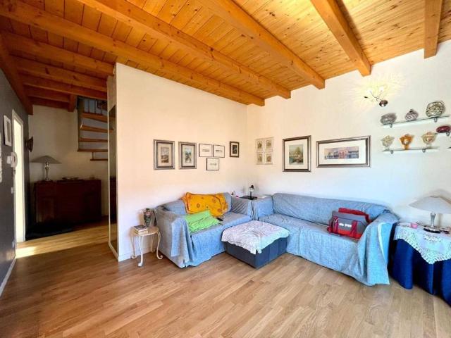 Appartamento in vendita a Torre de' Roveri BG