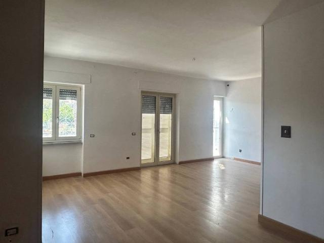 Appartamento in vendita a Torre del Greco NA