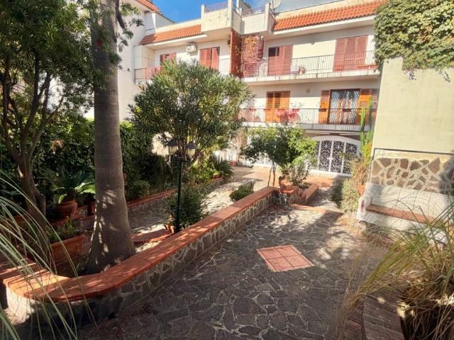 Appartamento in vendita a Torre del Greco NA