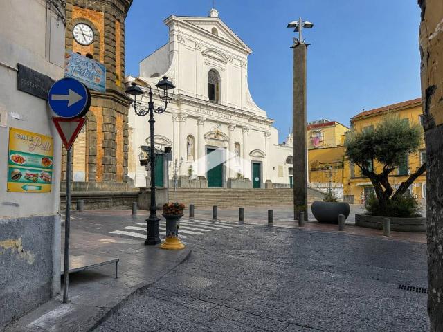Appartamento in vendita a Torre del Greco NA