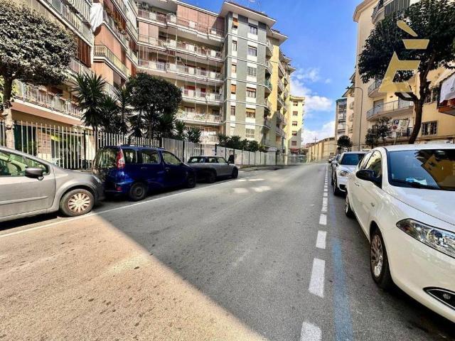 Appartamento in vendita a Torre del Greco NA