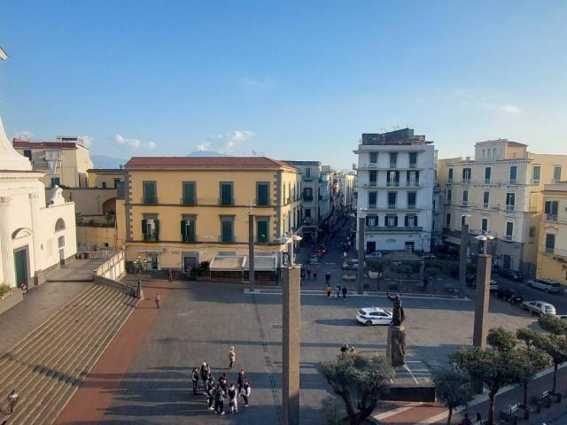 Appartamento in vendita a Torre del Greco NA