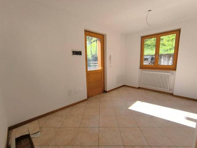 Appartamento in vendita a Torre di Santa Maria SO