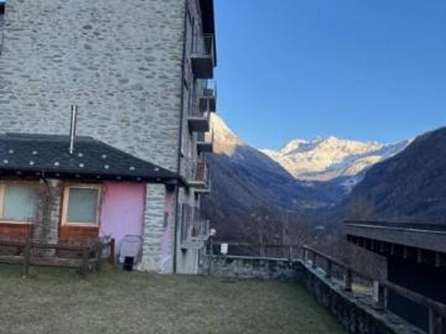Appartamento in vendita a Torre di Santa Maria SO