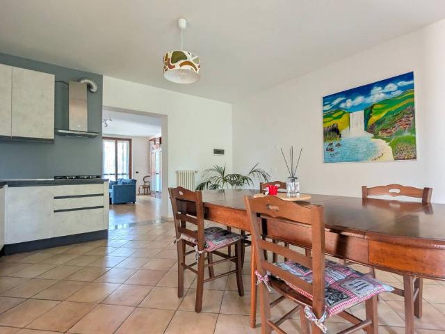 Appartamento in vendita a Torre d'Isola PV