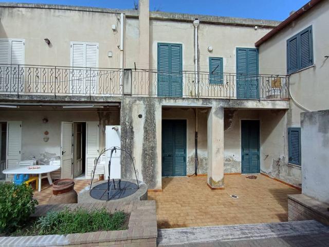 Appartamento in vendita a Torregrotta ME