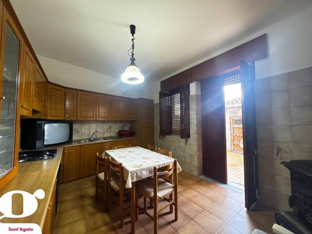 Appartamento in vendita a Torrenova ME