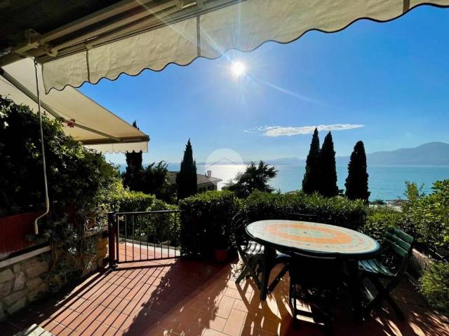 Appartamento in vendita a Torri del Benaco VR