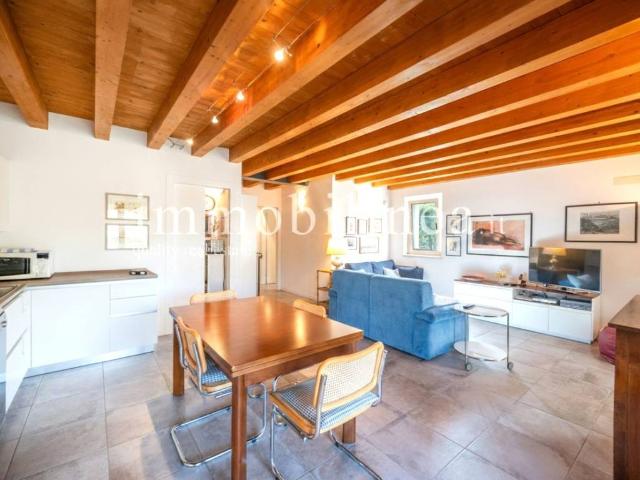 Appartamento in vendita a Torri del Benaco VR