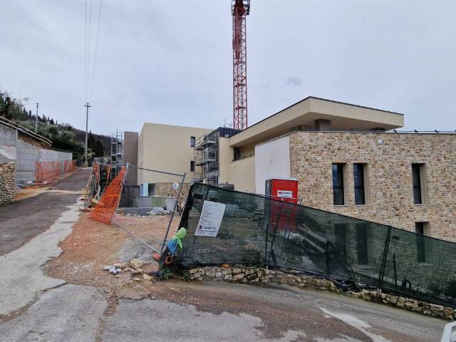 Appartamento in vendita a Torri del Benaco VR