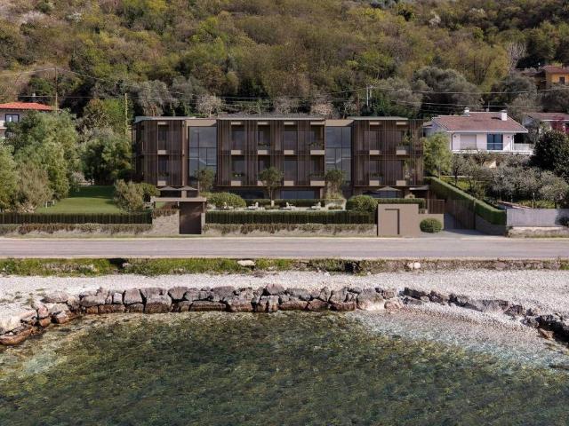 Appartamento in vendita a Torri del Benaco VR