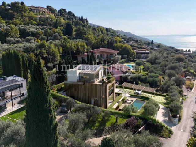 Appartamento in vendita a Torri del Benaco VR