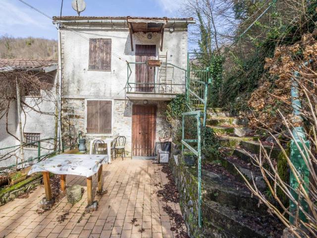 Appartamento in vendita a Torriglia GE