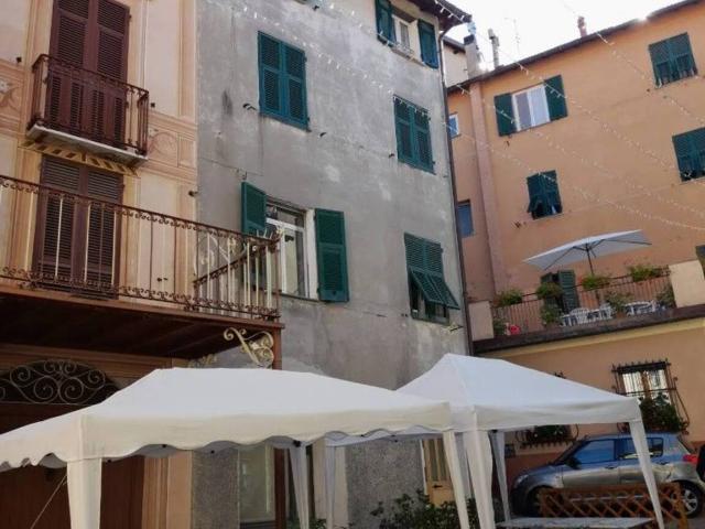 Appartamento in vendita a Torriglia GE