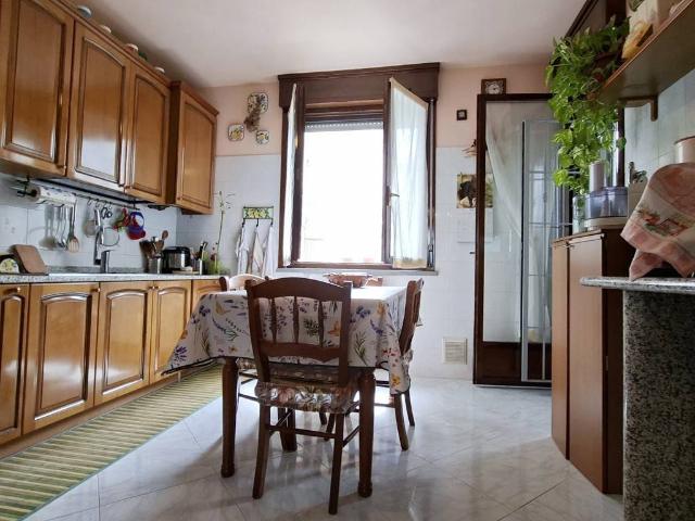 Appartamento in vendita a Torrile PR