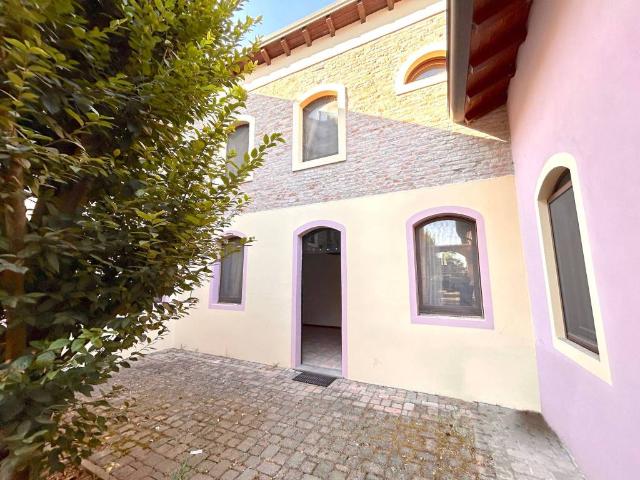 Appartamento in vendita a Torrile PR
