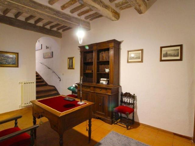 Appartamento in vendita a Torrita di Siena SI