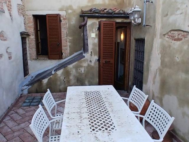 Appartamento in vendita a Torrita di Siena SI