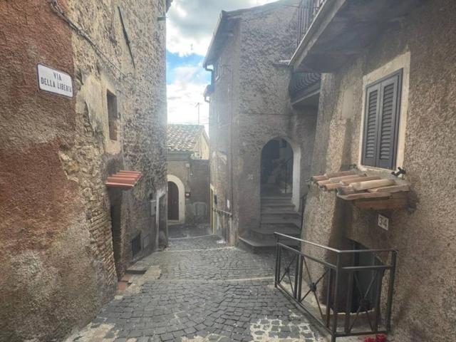 Appartamento in vendita a Torrita Tiberina RM