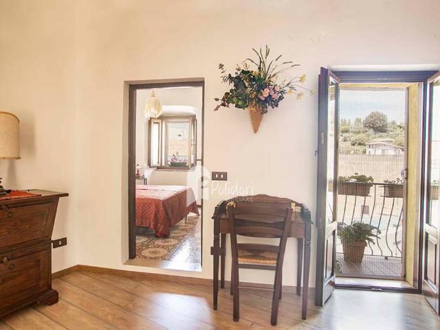 Appartamento in vendita a Torrita Tiberina RM