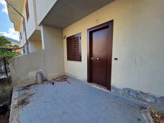 Appartamento in vendita a Tortora CS