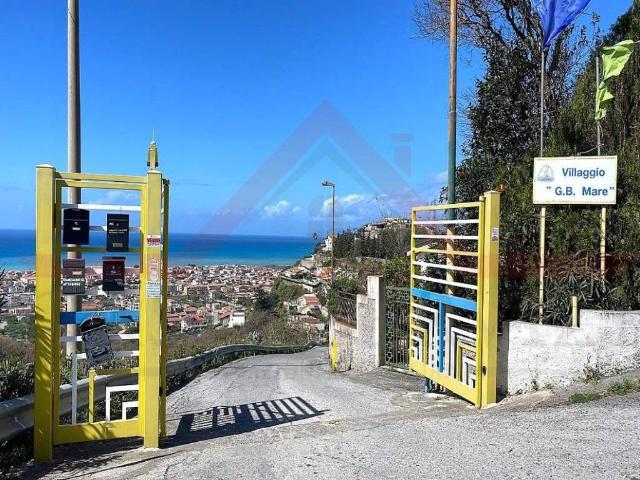 Casa indipendente in vendita a Tortora CS