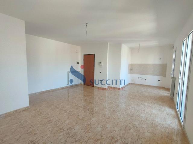 Appartamento in vendita a Tortoreto, Tortoreto Lido 89m² Tortoreto Lido