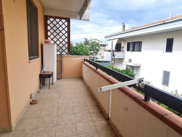 Appartamento in vendita a Tortoreto, Tortoreto Lido