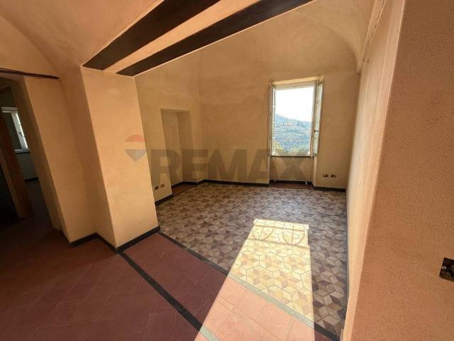 Appartamento in vendita a Tovo San Giacomo SV