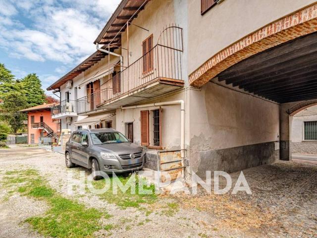Appartamento in vendita a Travedona Monate VA