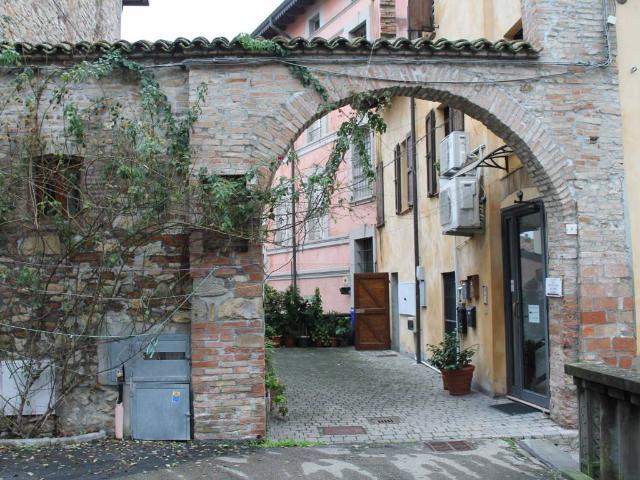 Appartamento in vendita a Traversetolo PR