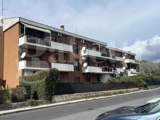 Appartamento in vendita a Tremestieri Etneo CT