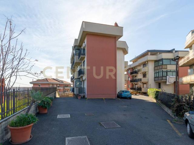 Appartamento in vendita a Tremestieri Etneo CT