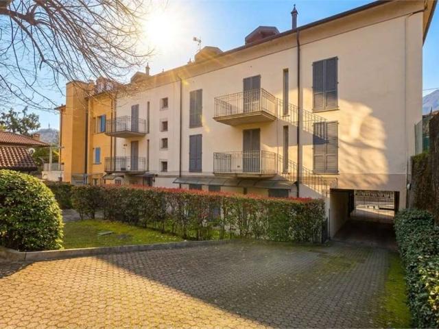 Appartamento in vendita a Tremezzina CO