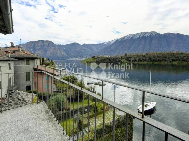 Appartamento in vendita a Tremezzina CO