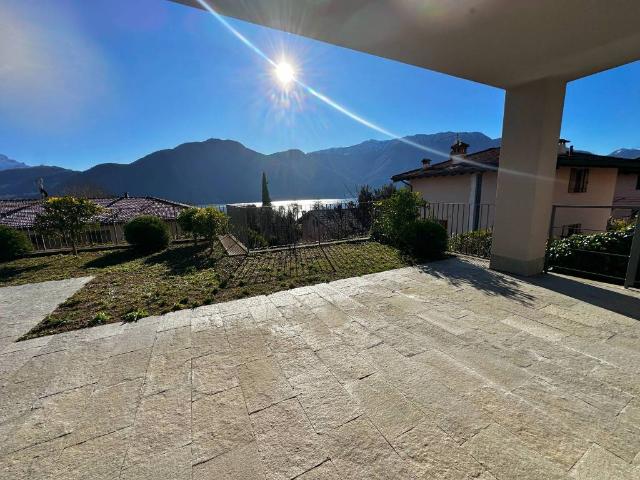 Appartamento in vendita a Tremezzina CO