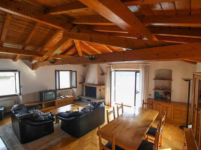 Appartamento in vendita a Tremezzina CO