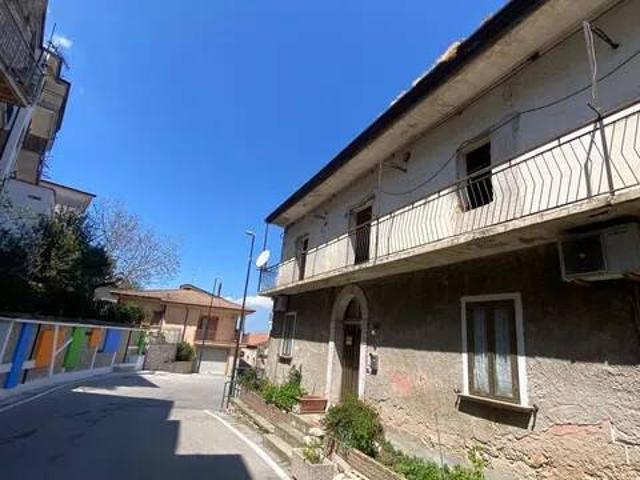 Appartamento in vendita a Trentinara SA