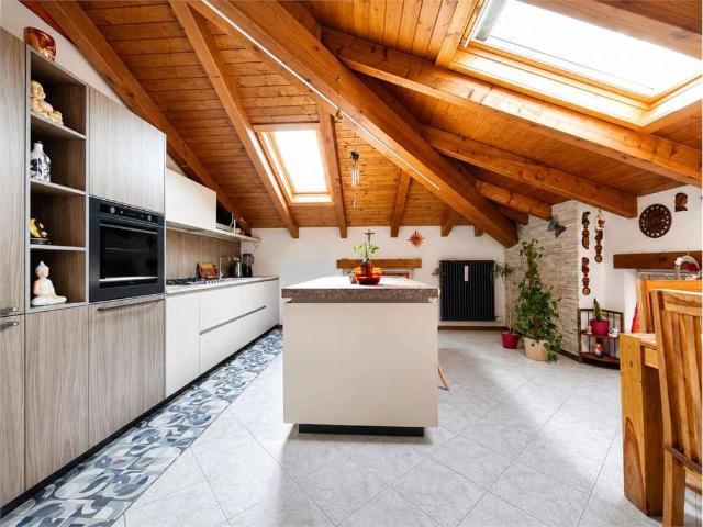 Appartamento in vendita a Trento TN
