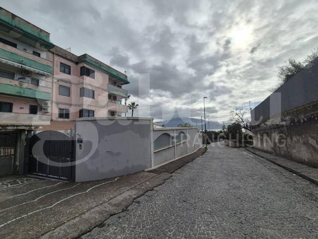 Appartamento in vendita a Trecase NA