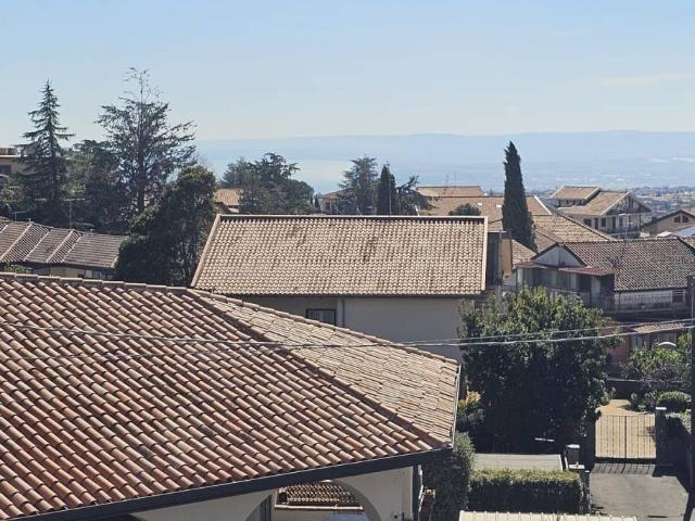 Appartamento in vendita a Trecastagni CT