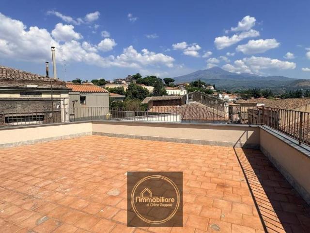 Appartamento in vendita a Trecastagni CT
