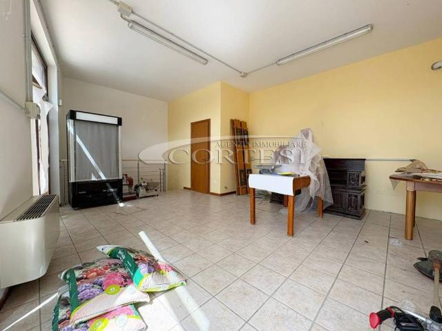 Appartamento in vendita a Trecastelli AN