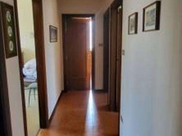 Appartamento in vendita a Trecastelli AN