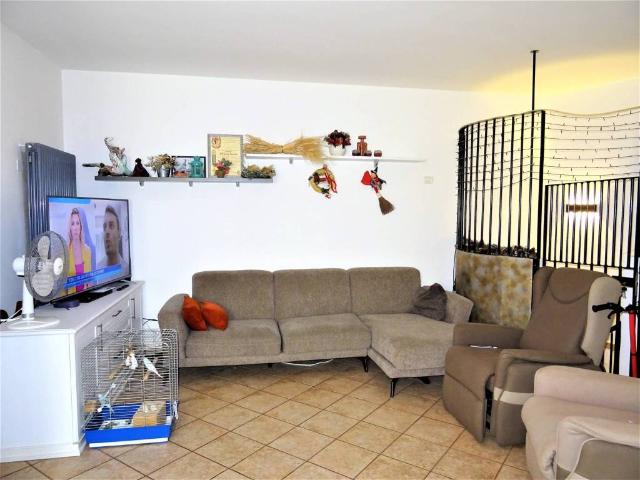 Appartamento in vendita a Trecastelli AN