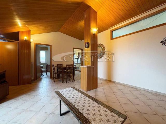 Appartamento in vendita a Trecastelli AN
