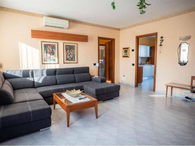 Appartamento in vendita a Trecate NO
